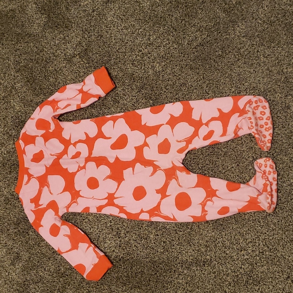 BUNDLE OF 2 GIRLS NIKE LONG SLEEVE OUTFITS - Picture 6 of 7